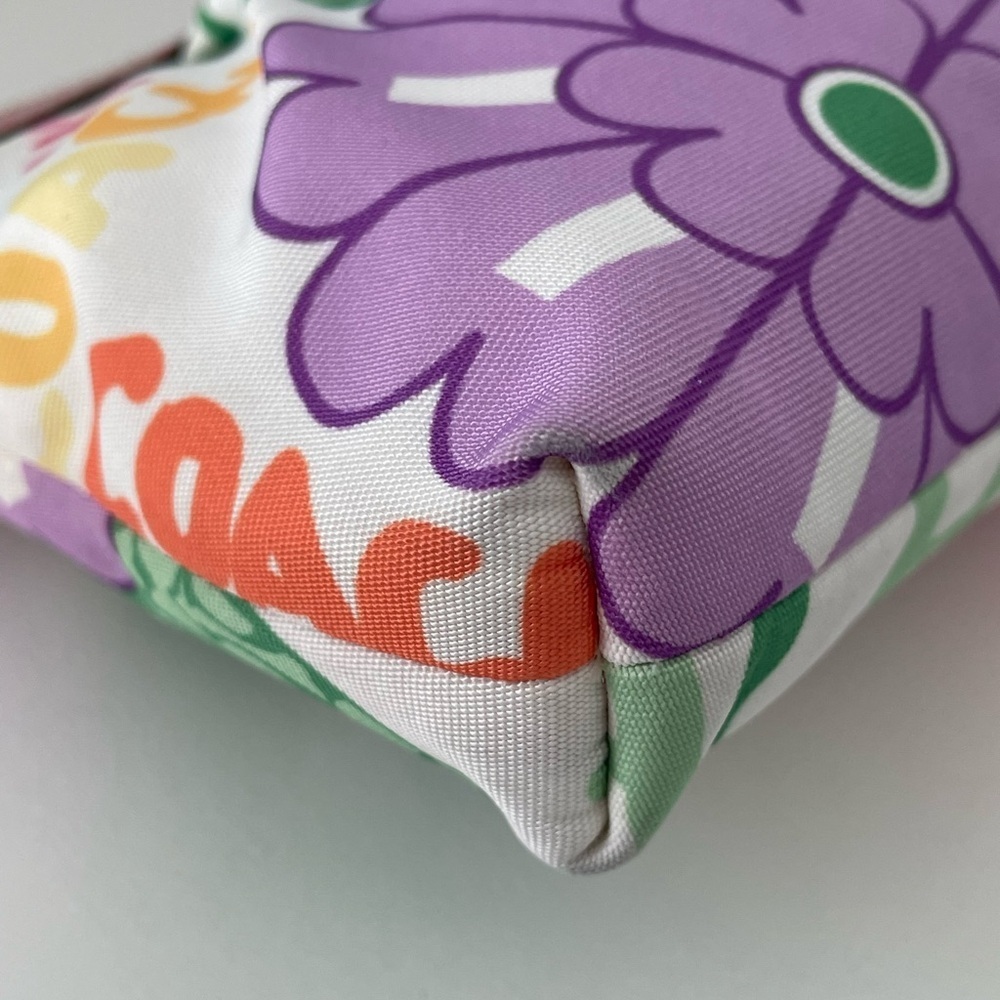 Coach Poppy Floral Wristlet | Vintage Y2k - Picture 7 of 16